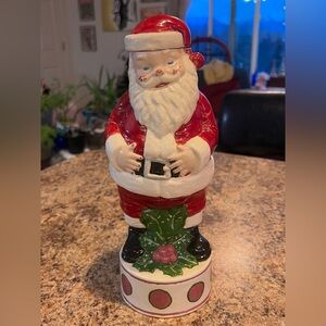 Santa Claus Holiday Figurine